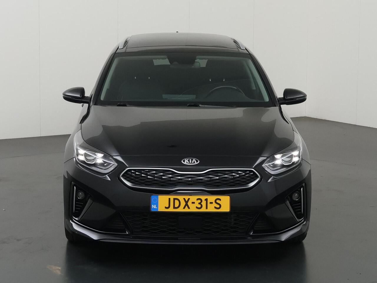 KIA CEE D Ceed Sportswagon 1.6 GDI PHEV ExecutiveLine | Panoramadak | Elekt. Stoelverstelling met geheugen | Stoelventilatie | Stoel/Stuurwielverwarming |