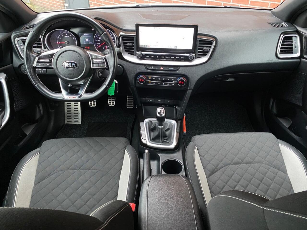 KIA CEE D 1.0 T-GDI GT-LINE ED NAV SCHUIFKANTEL DAK CARPLAY DAB CAMERA LMV PDC
