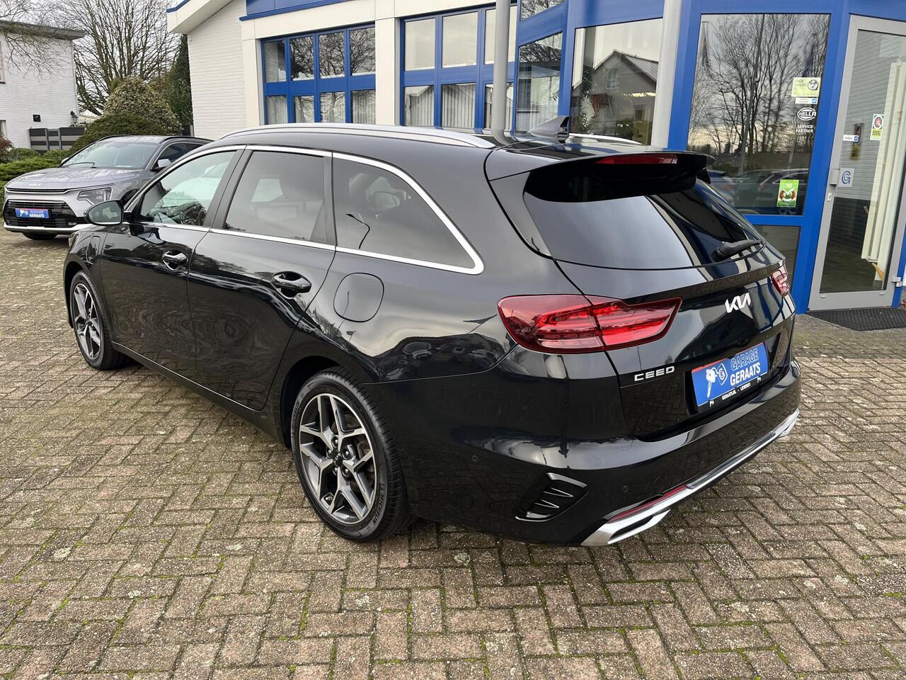 KIA CEE D Ceed Sportswagon 1.6 GDI PHEV ExecutiveLine | 10 jaar garantie, Stoelventilatie, Elektr. stoel, Digitaal Display, Leer, Elektr. achterklep, 1e eigenaar, 1300kg trekgewicht!