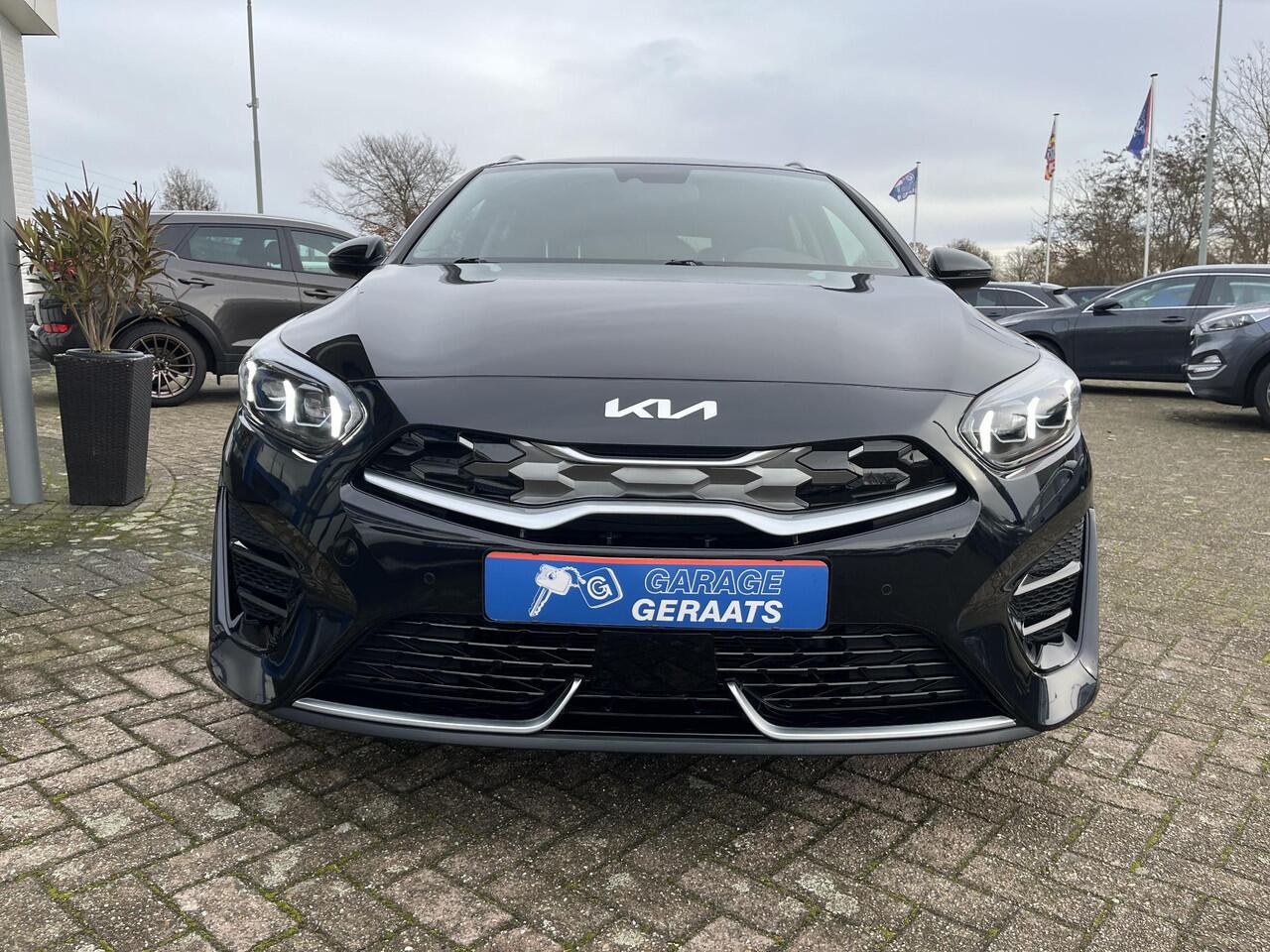 KIA CEE D Ceed Sportswagon 1.6 GDI PHEV ExecutiveLine | 10 jaar garantie, Stoelventilatie, Elektr. stoel, Digitaal Display, Leer, Elektr. achterklep, 1e eigenaar, 1300kg trekgewicht!