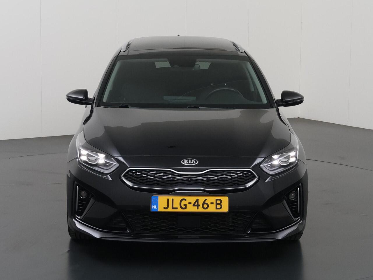 KIA CEE D Ceed Sportswagon 1.6 GDI PHEV ExecutiveLine | Panoramadak | Elekt. Stoelverstelling met geheugen | Stoelventilatie | Stoel/Stuurwielverwarming |