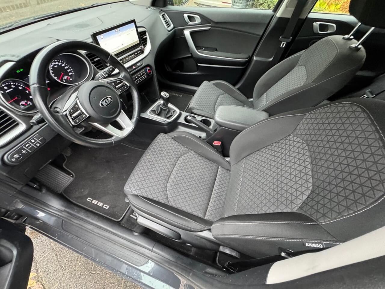 KIA CEE D Ceed 1.0 T-GDi DynamicLine 5d ecc,navi,lmv,cruise