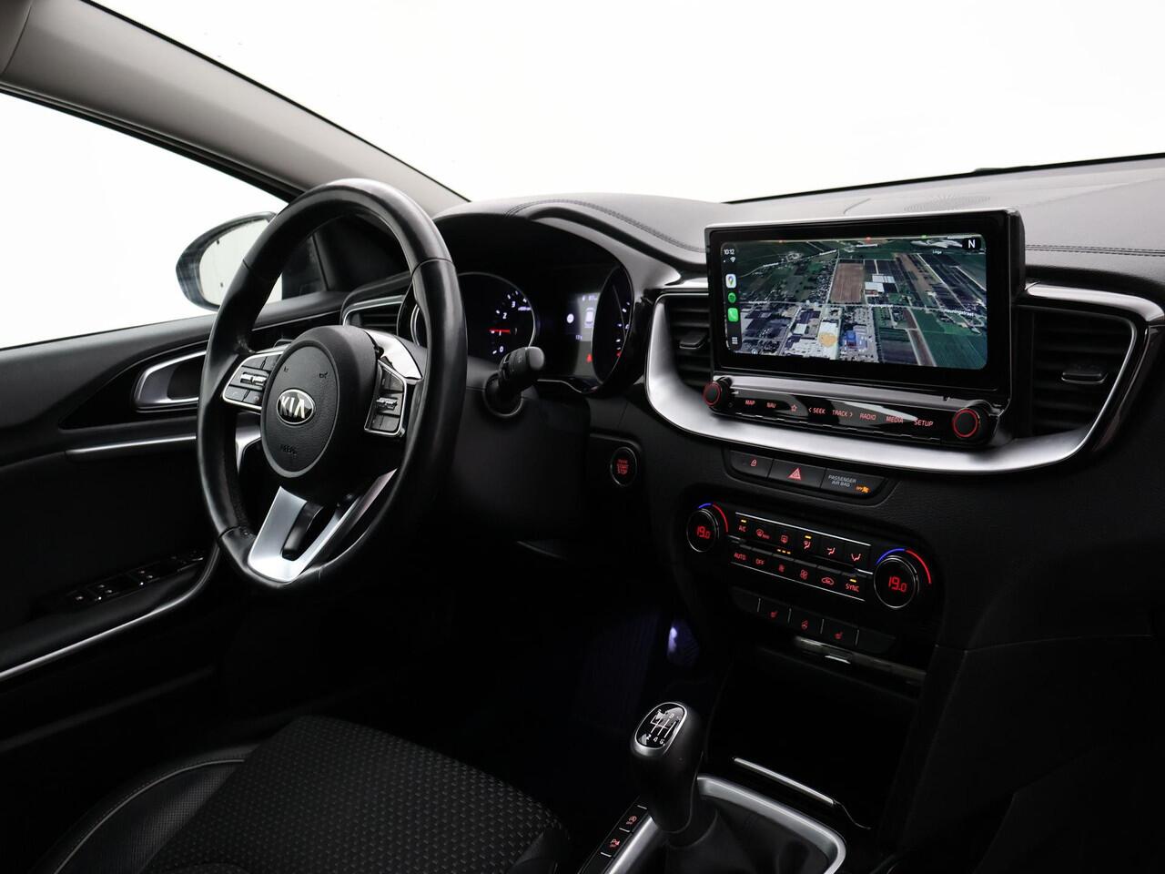 KIA CEE D Ceed Sportswagon 1.0 T-GDi DYNAMICPLUSLINE + TREKHAAK | DAB | STUUR/STOELVERW. | LED | CAMERA | CARPLAY