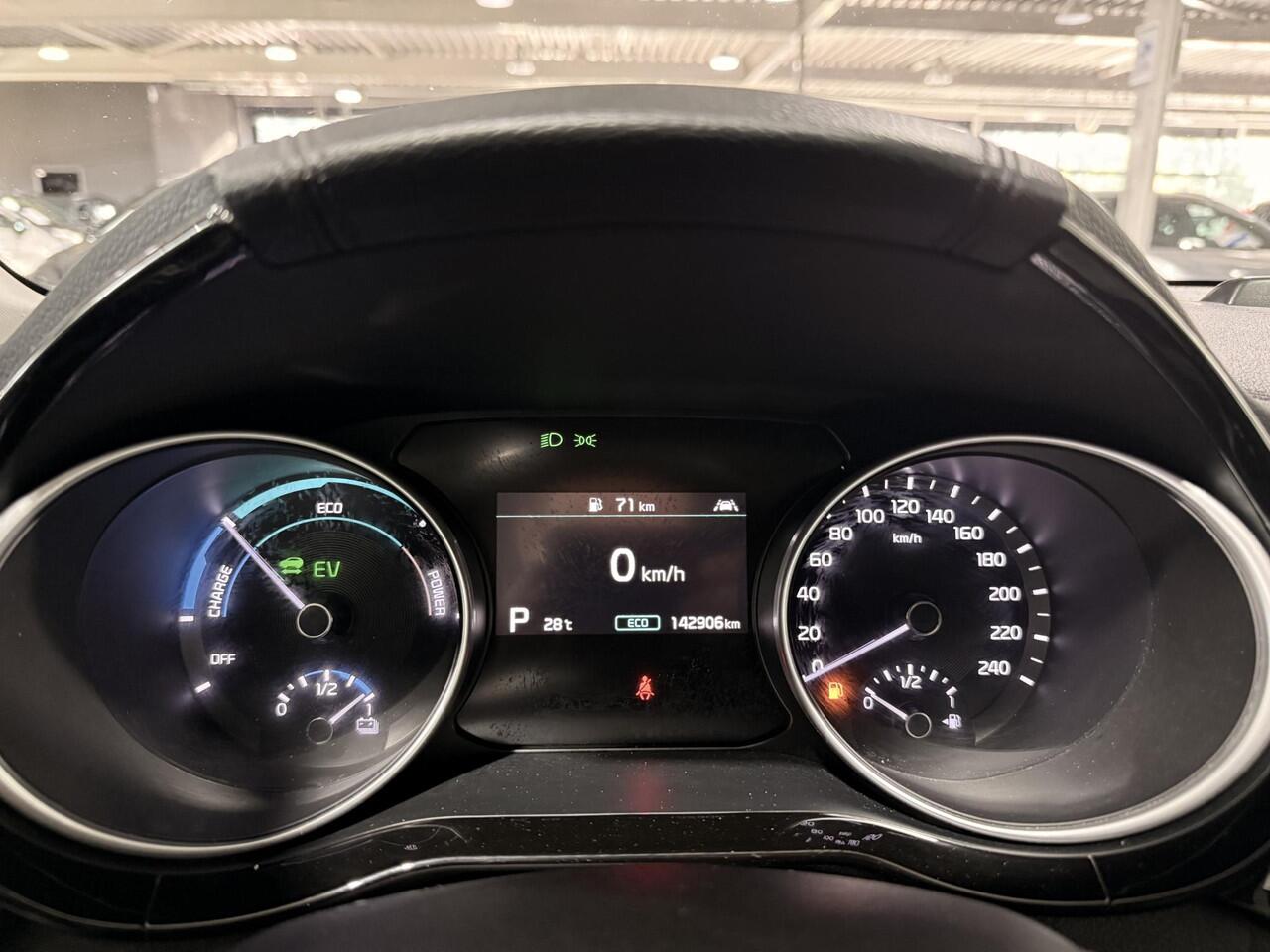 KIA CEE D Ceed Sportswagon 1.6 GDI PHEV DynamicLine Plug-in, Apple Carplay/Android Auto, Navigatie, Camera, Cruise control, Laadkabels, Nederlandse auto!