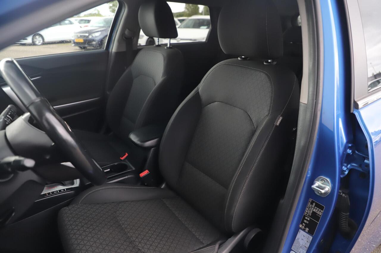 KIA CEE D Ceed Sportswagon 1.5 T-GDi DynamicLine 161PK Automaat Navigatie Achteruitrijcamera Carplay Android Clima Cruise Stuur & Stoelverwarming