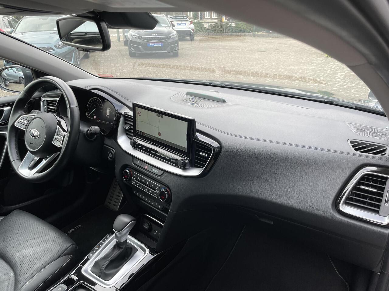 KIA CEE D Ceed Sportswagon 1.6 GDI PHEV ExecutiveLine FULL OPTION | 10 jaar garantie, Schuifdak, Stoelventilatie, Digitaal Display, Leer, Elektr. achterklep, 1e eigenaar, Dealer onderhouden, 1300kg trekgewicht!