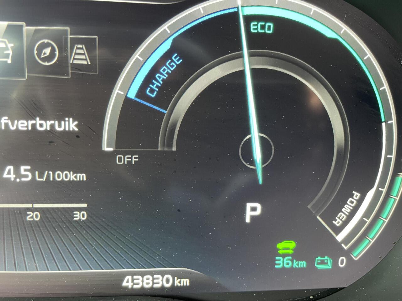 KIA CEE D Ceed Sportswagon 1.6 GDI PHEV ExecutiveLine FULL OPTION | 10 jaar garantie, Schuifdak, Stoelventilatie, Digitaal Display, Leer, Elektr. achterklep, 1e eigenaar, Dealer onderhouden, 1300kg trekgewicht!