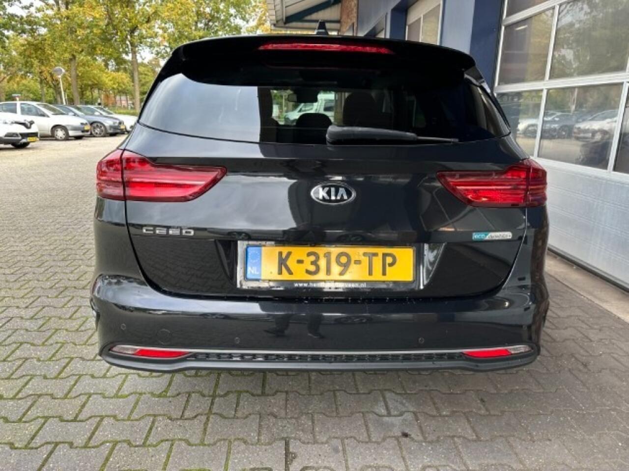 KIA CEE D 1.0 T-GDI DYN.PLUSL. CAMERA. STUUR EN STOEL VERWARMING. ALL IN prijs.