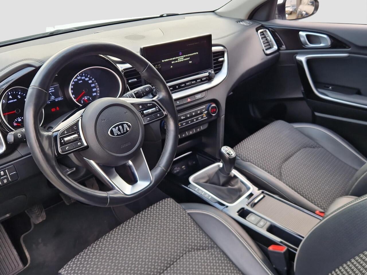 KIA CEE D Ceed 1.0 T-GDi DynamicPlusLine | Stoelverwarming | Cima | PDC | Cruise | Camera |