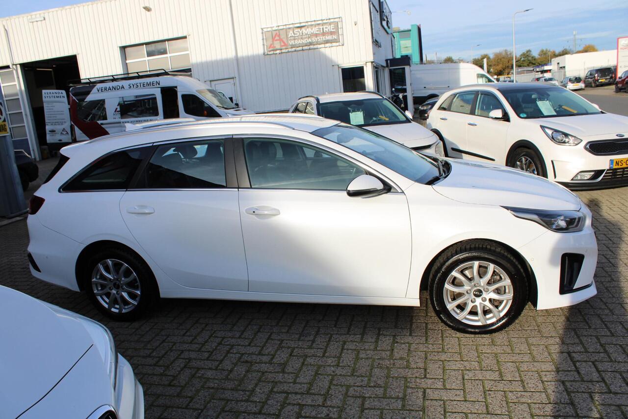 KIA CEE D Ceed Sportswagon 1.6 GDI PHEV DynamicPlusLine
