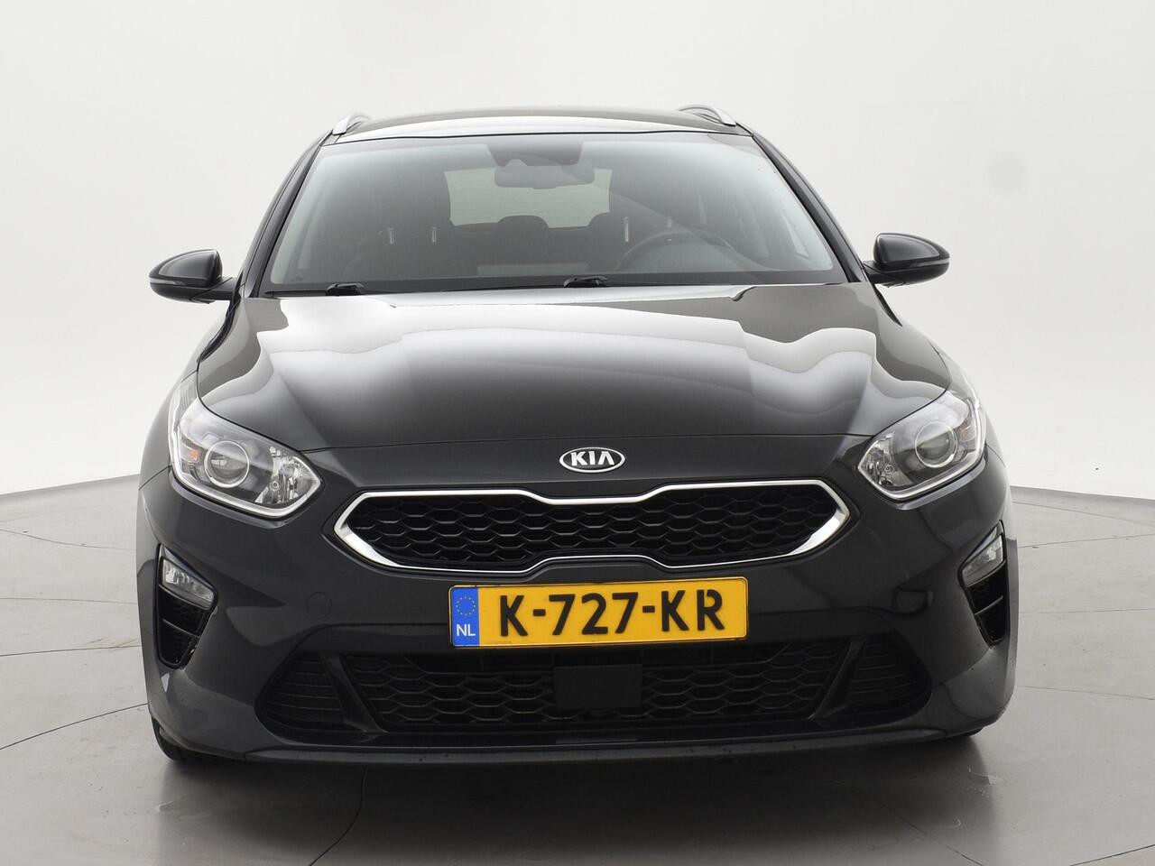 KIA CEE D Ceed Sportswagon 1.0 T-GDi DYNAMICPLUSLINE + TREKHAAK | DAB | STUUR/STOELVERW. | LED | CAMERA | CARPLAY