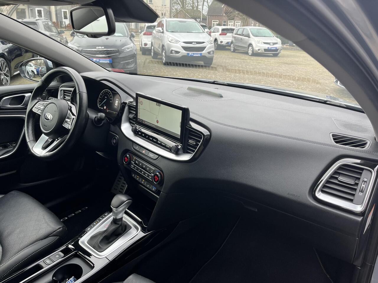 KIA CEE D Ceed Sportswagon 1.6 GDI PHEV ExecutiveLine FULL OPTION | 10 jaar garantie, Schuifdak, Stoelventilatie, Digitaal Display, Leer, Elektr. achterklep, Dealer onderhouden, 1300kg trekgewicht!