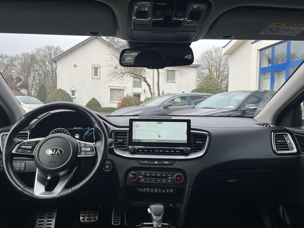 KIA CEE D Ceed Sportswagon 1.6 GDI PHEV ExecutiveLine FULL OPTION | 10 jaar garantie, Schuifdak, Stoelventilatie, Digitaal Display, Leer, Elektr. achterklep, Dealer onderhouden, 1300kg trekgewicht!