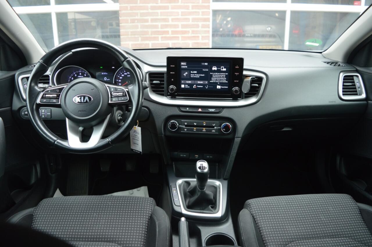 KIA CEE D Ceed Sportswagon 1.0 T-GDi | AIRCO - CAMERA - CARPLAY