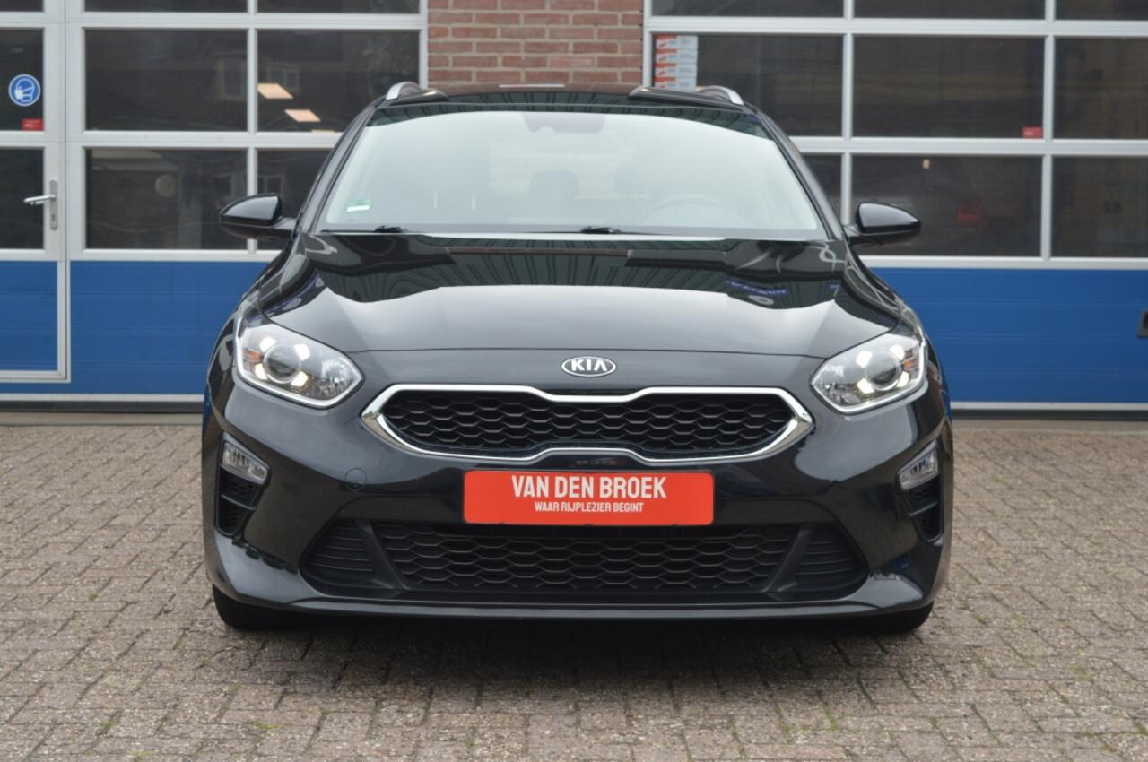 KIA CEE D Ceed Sportswagon 1.0 T-GDi | AIRCO - CAMERA - CARPLAY