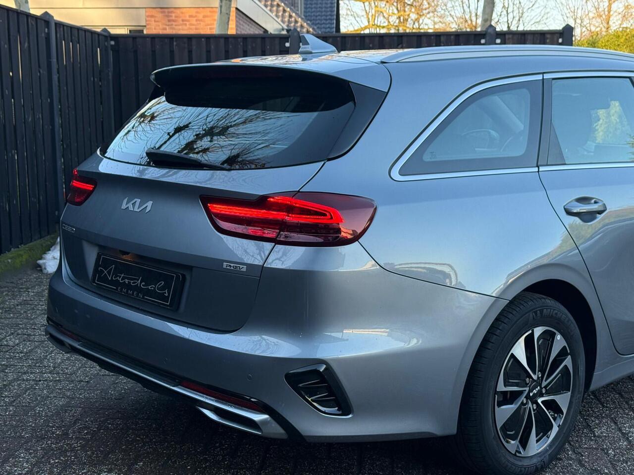 KIA CEE D Ceed Sportswagon 1.6 GDI PHEV DynamicLine Stoelverwarming