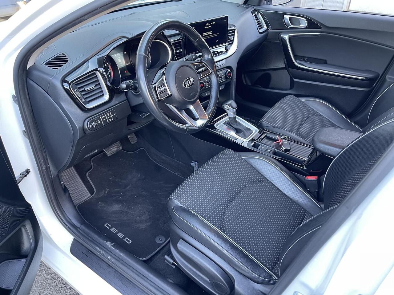 KIA CEE D Ceed Sportswagon 1.5 T-GDi DynamicPlusLine | Stoel/Stuur Verwarming | Climate Control | Achteruitrijcamera