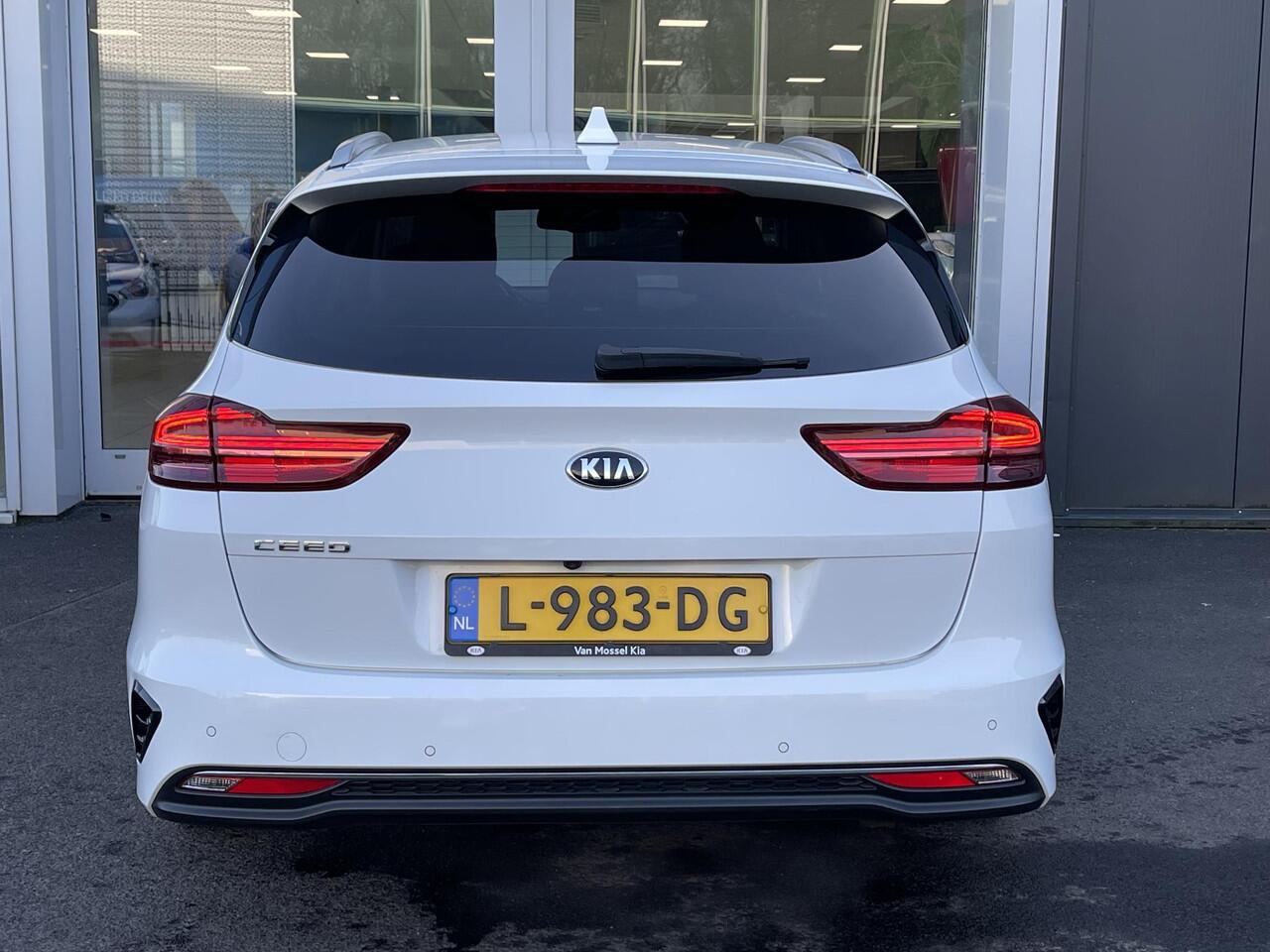KIA CEE D Ceed Sportswagon 1.5 T-GDi DynamicPlusLine | Stoel/Stuur Verwarming | Climate Control | Achteruitrijcamera