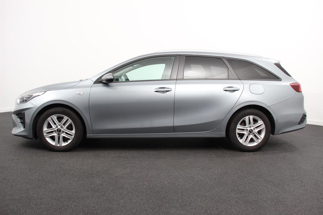 KIA CEE D Ceed Sportswagon 1.0 T-GDi Active SW | Navigatie | Apple Carplay/Android Auto | Climate Control | Camera | Extra Getint Glas