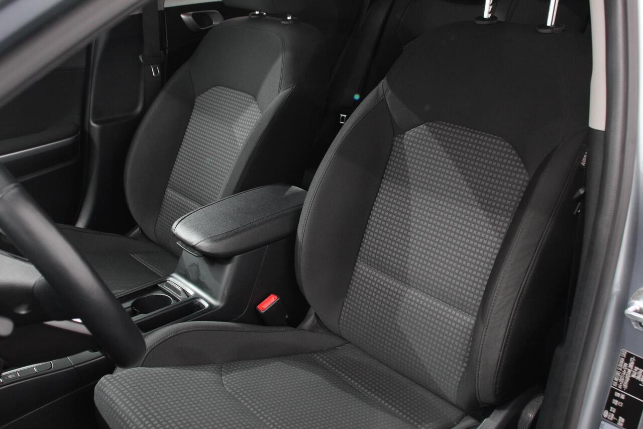 KIA CEE D Ceed Sportswagon 1.0 T-GDi Active SW | Navigatie | Apple Carplay/Android Auto | Climate Control | Camera | Extra Getint Glas