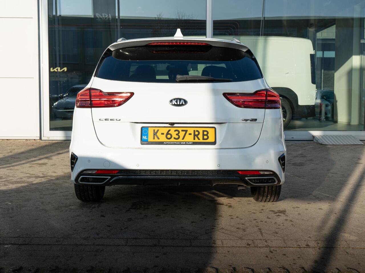 KIA CEE D Ceed Sportswagon 1.0 T-GDi GT-Line Edition | Schuifkantel dak | Navigatie | Clima |