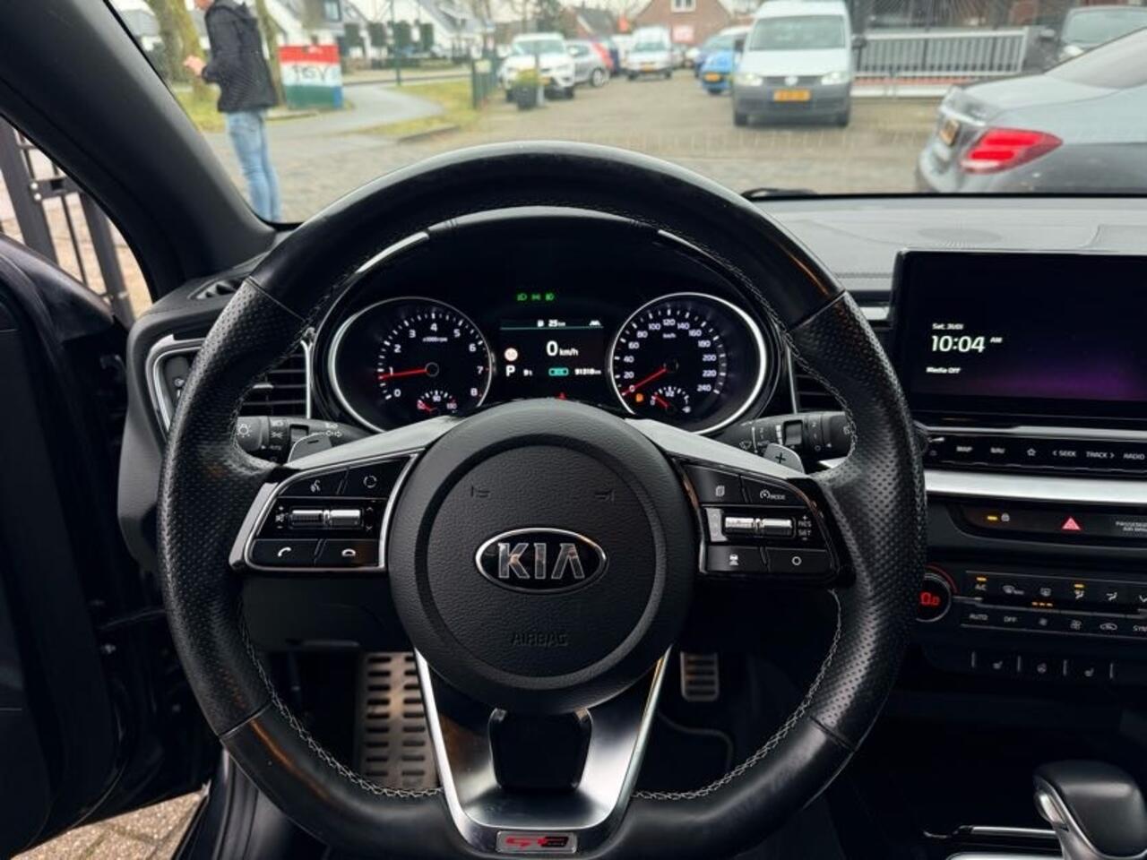 KIA CEE D Ceed 1.5 T-GDi MHEV GT-Line Business Edition