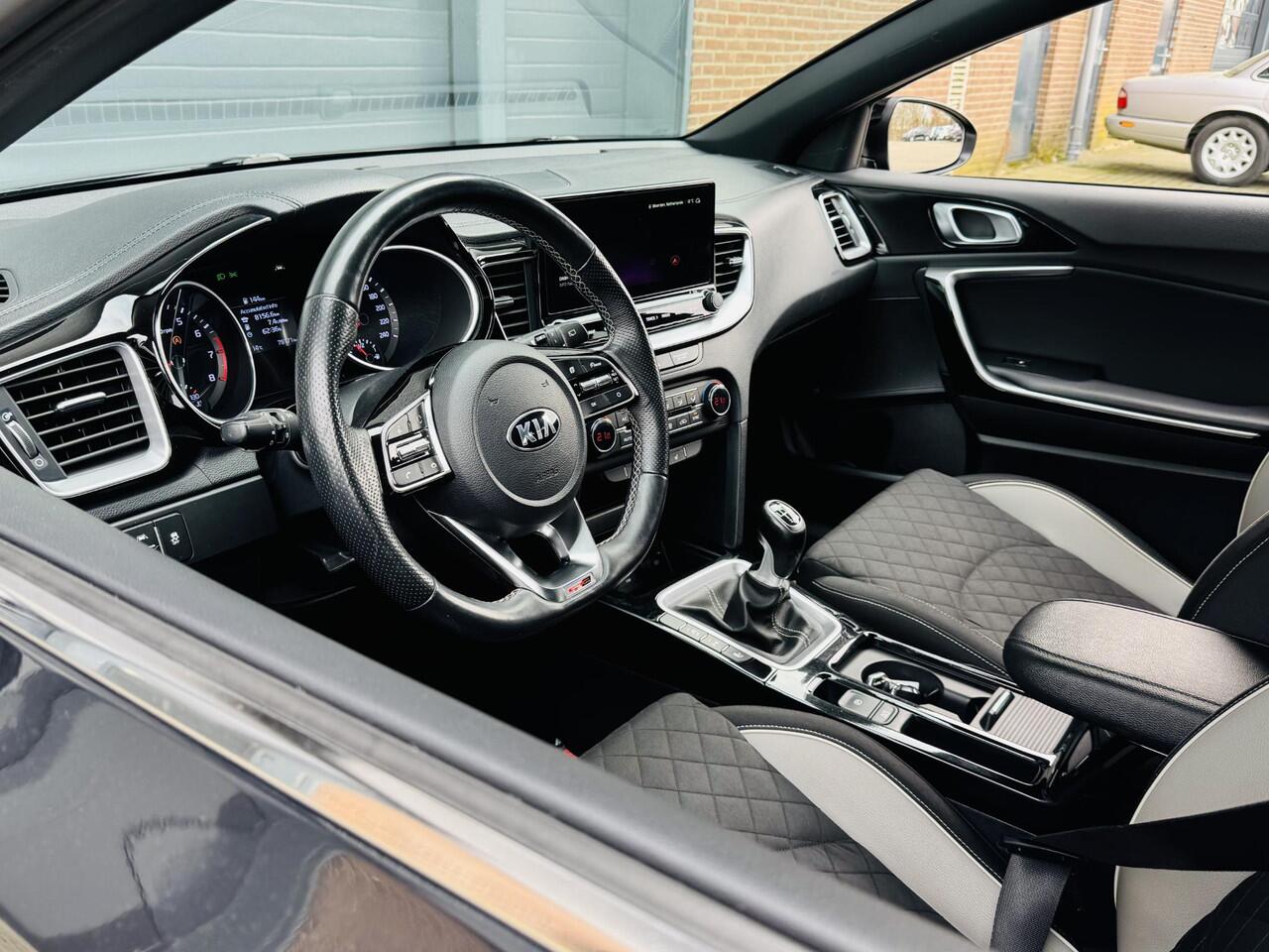 KIA CEE D CEED SPORTSWAGON 1.0 T-GDI GT-LINE BUSINESS EDITION I P-CAMERA I APPLE CARPLAY I CRUISE CONTROL