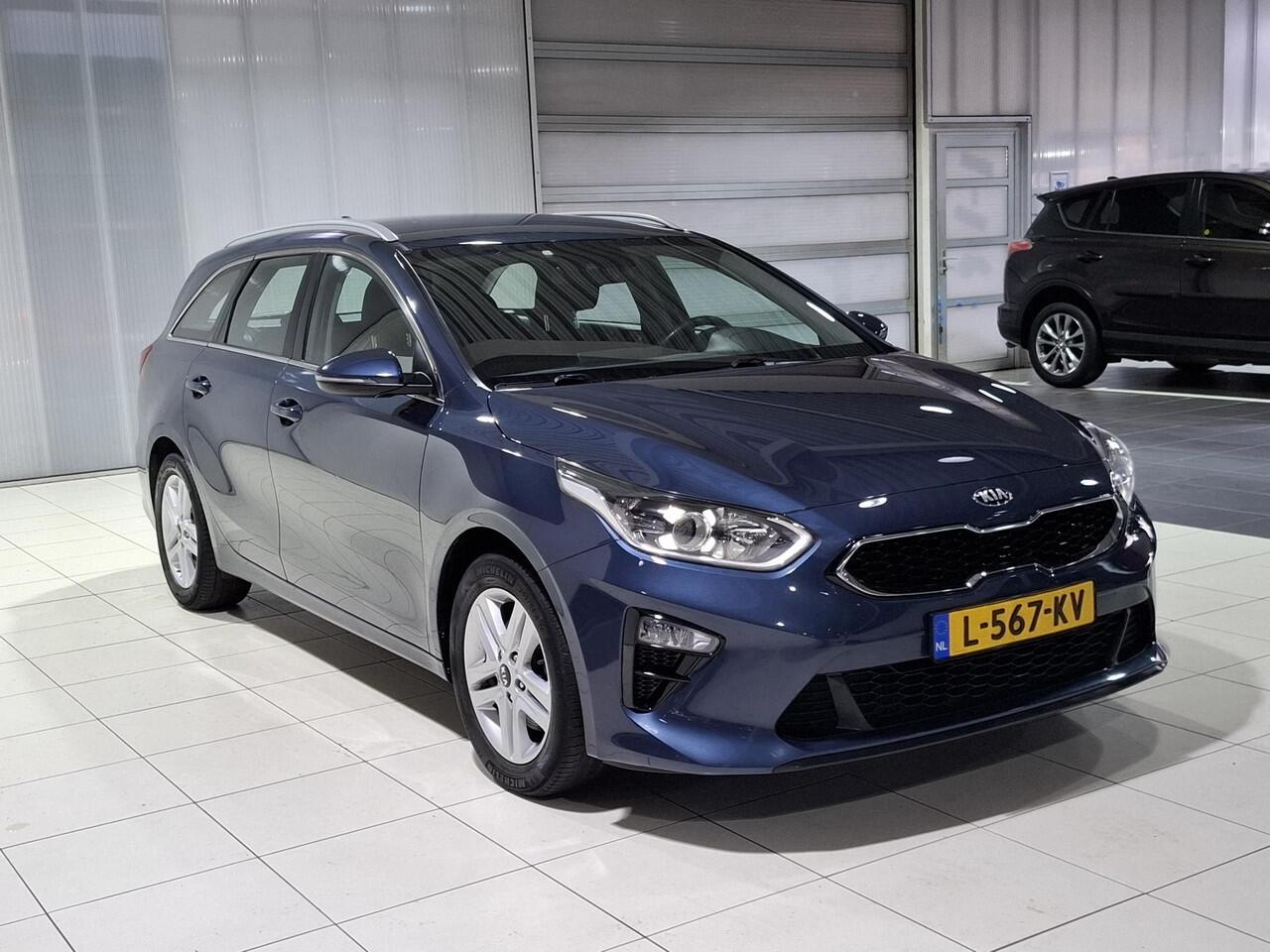 KIA CEE D Ceed Sportswagon 1.0 T-GDi DynamicLine Apple Carplay/Android Auto, Navigatie, Camera