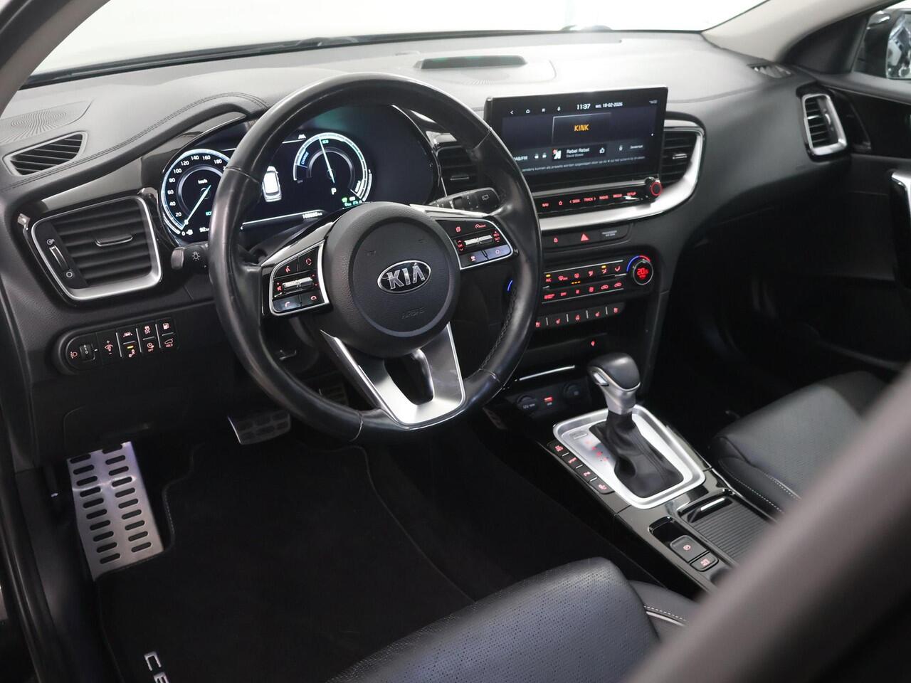 KIA CEE D Ceed Sportswagon 1.6 GDI PHEV ExecutiveLine | Panoramadak | Elekt. Stoelverstelling met geheugen | Stoelventilatie | Stoel/Stuurwielverwarming |