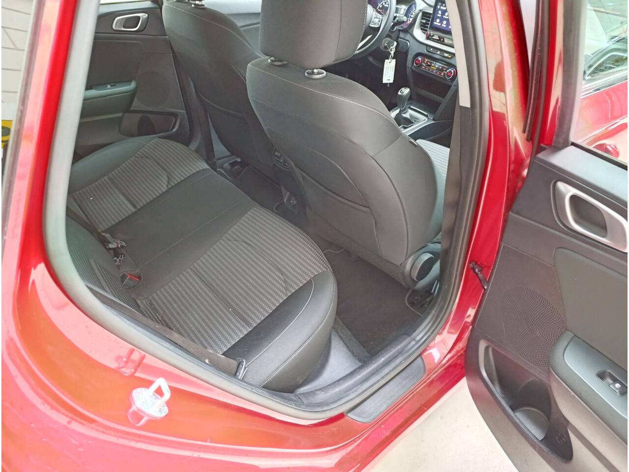 KIA CEE D Ceed 1.0 T-GDi DynamicLine Ecc | Lmv | Navi | Camera | Pdc