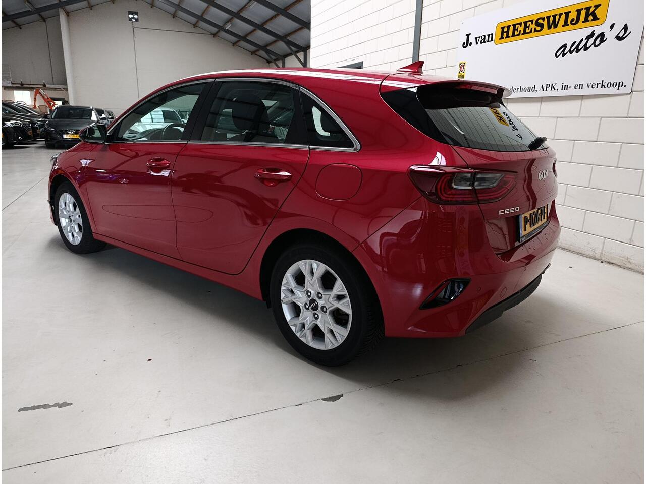 KIA CEE D Ceed 1.0 T-GDi DynamicLine Ecc | Lmv | Navi | Camera | Pdc