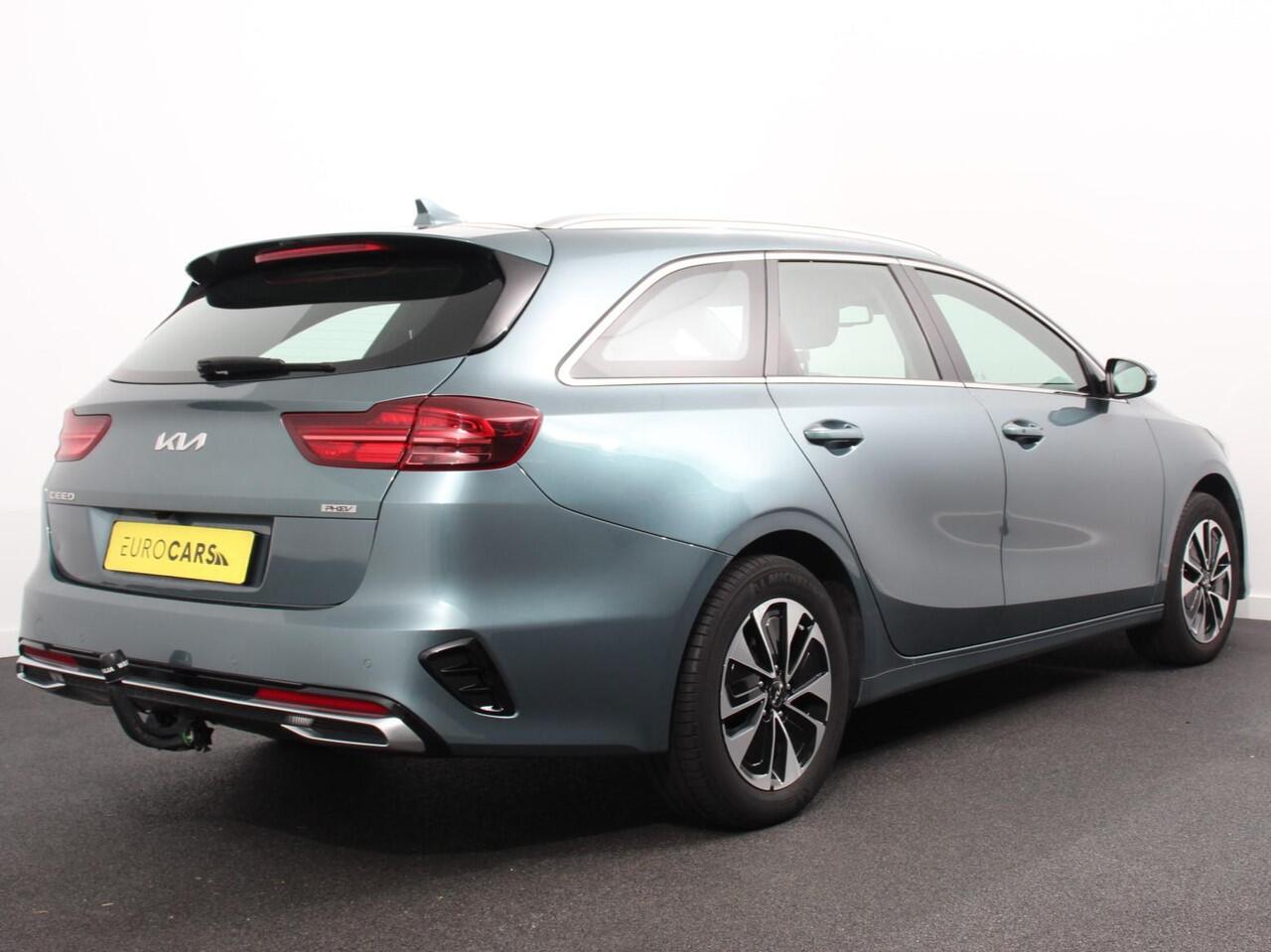 KIA CEE D Ceed Sportswagon 1.6 GDI PHEV DynamicLine Climate control Achteruitrijd camera Cruise control Parkeersensoren LED Lane assist Apple Carplay/ Android auto