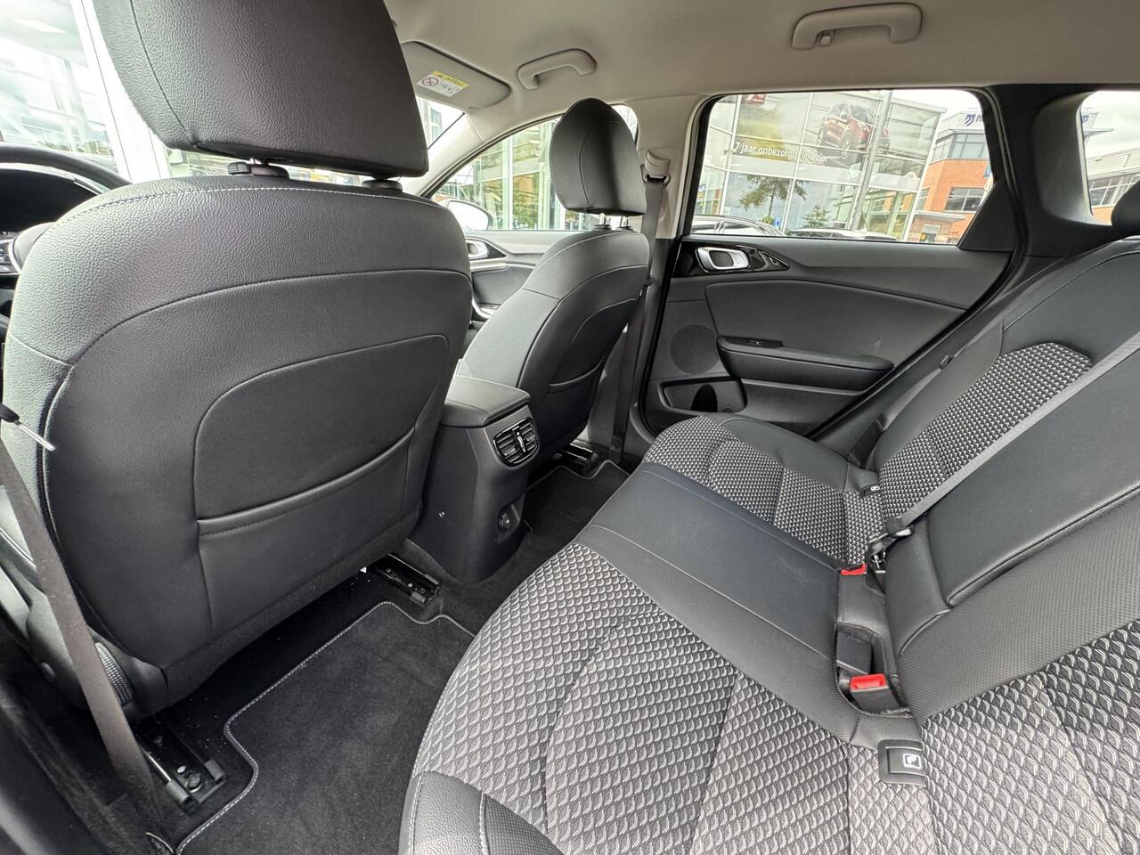 KIA CEE D Ceed Sportswagon 1.0 T-GDi DynamicPlusLine | Stoel/Stuurverwarming | Dodehoekdetectie | Keyless | Draadloos Opladen | Enz...