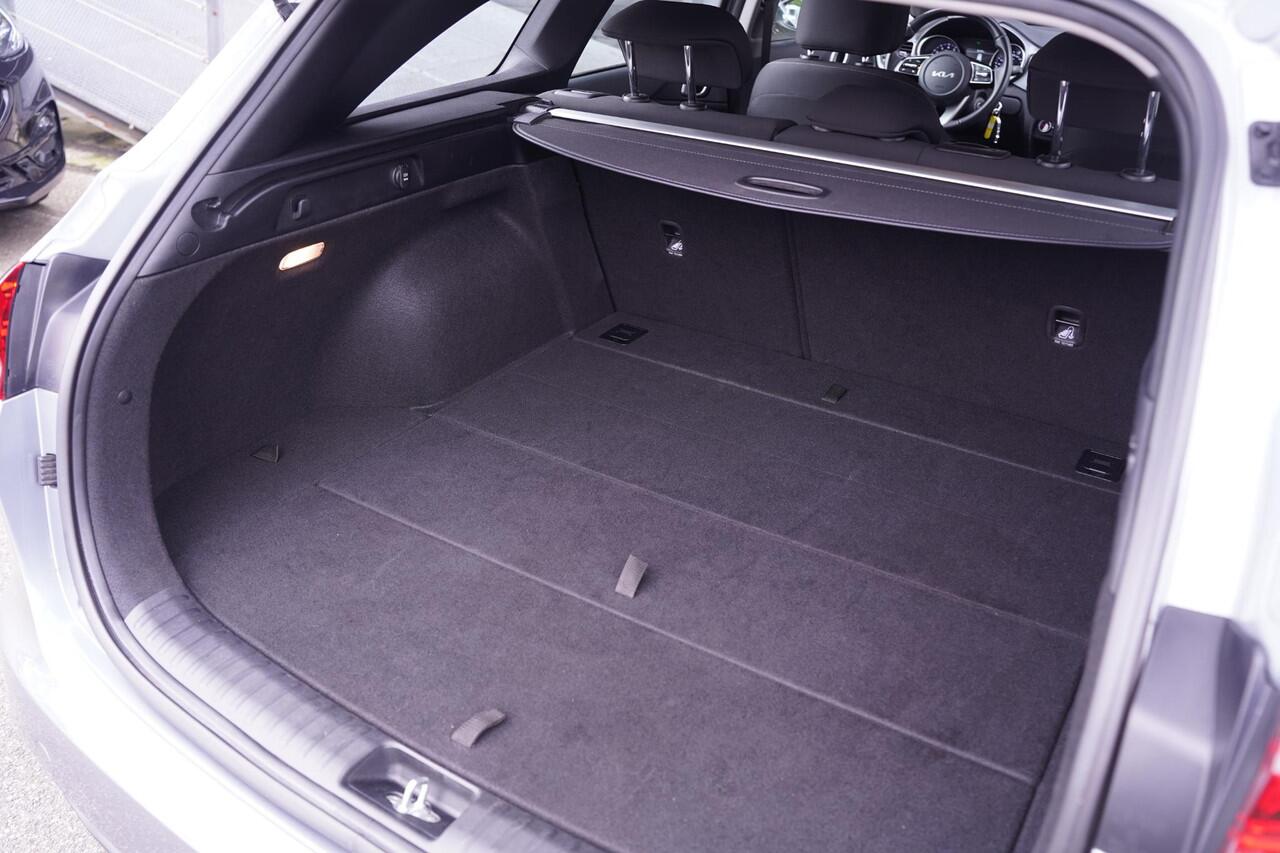 KIA CEE D Ceed Sportswagon 1.0 T-GDi DynamicLine Navi Clima Camera Apple Carplay 1e Eig. NAP Rijklaar!