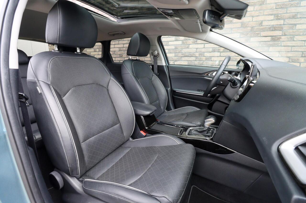 KIA CEE D Ceed Sportswagon 1.6 GDI PHEV ExecutiveLine | Trekhaak | Panoramadak | Leer | Rijklaarprijs - incl.garantie