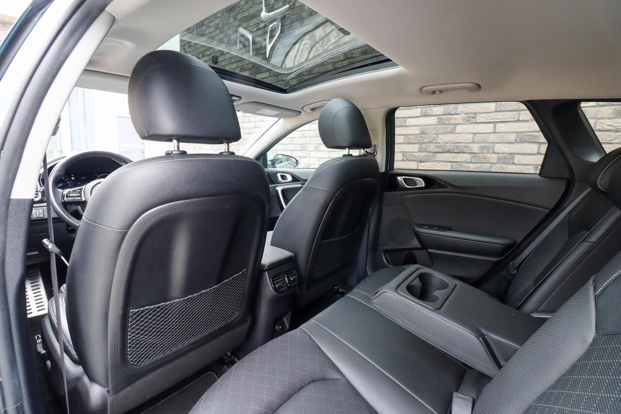 KIA CEE D Ceed Sportswagon 1.6 GDI PHEV ExecutiveLine | Trekhaak | Panoramadak | Leer | Rijklaarprijs - incl.garantie