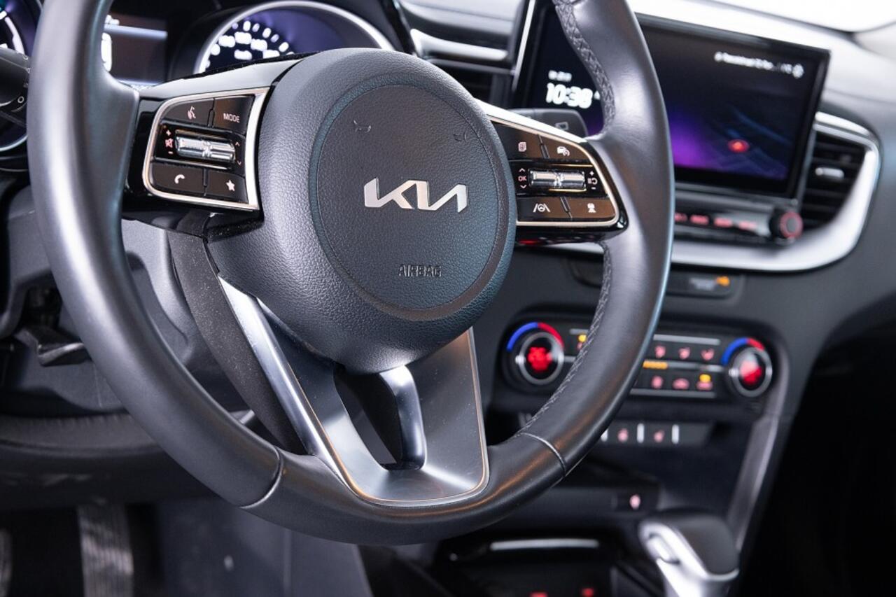 KIA CEE D Ceed 1.6 GDi PHEV DynamicLine | Full LED | ECC | CARPLAY