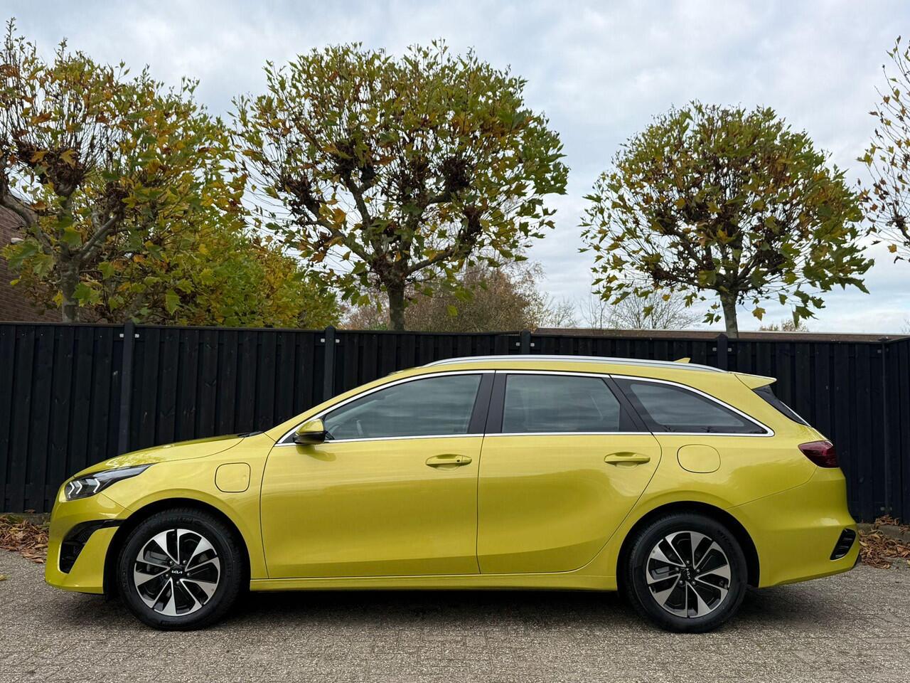 KIA CEE D Ceed Sportswagon 1.6 GDI PHEV DynamicLine