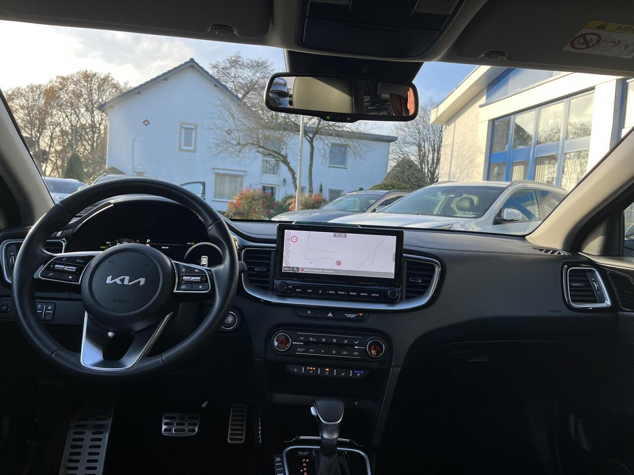 KIA CEE D Ceed Sportswagon 1.6 GDI PHEV ExecutiveLine | 10 jaar garantie, Stoelventilatie, Elektr. stoel, Digitaal Display, Leer, Elektr. achterklep, 1e eigenaar, 1300kg trekgewicht!