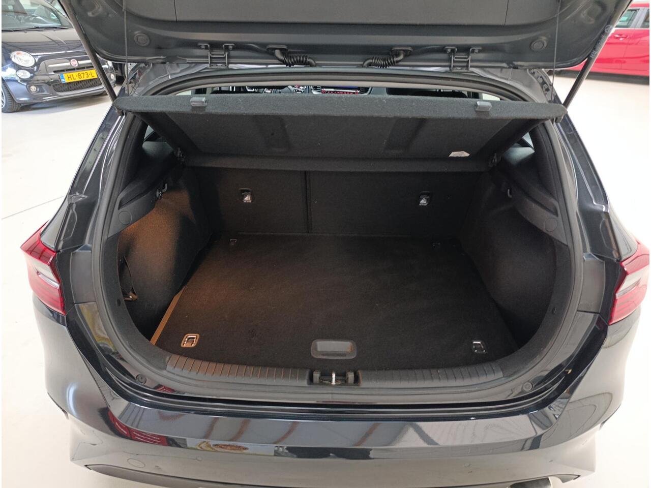 KIA CEE D Ceed 1.0 T-GDi DynamicLine Ecc | Lmv | Navi | Camera | Pdc