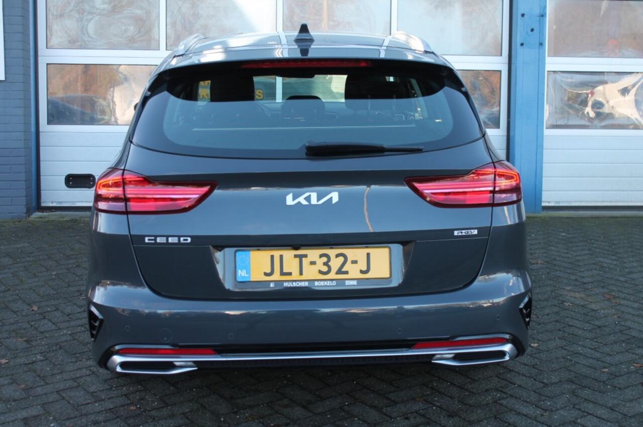 KIA CEE D 1.6 GDI PHEV DYN+L. Led verlichting / keyless
