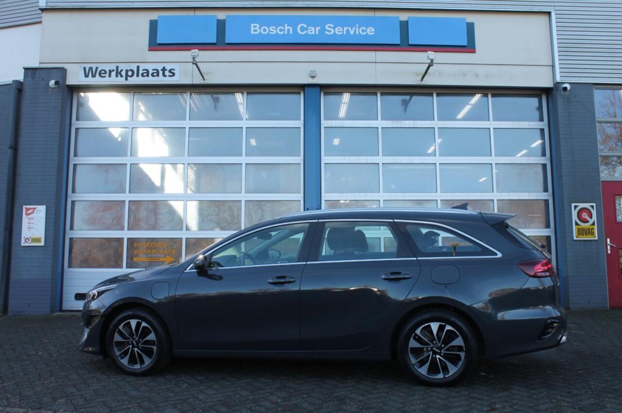 KIA CEE D 1.6 GDI PHEV DYN+L. Led verlichting / keyless