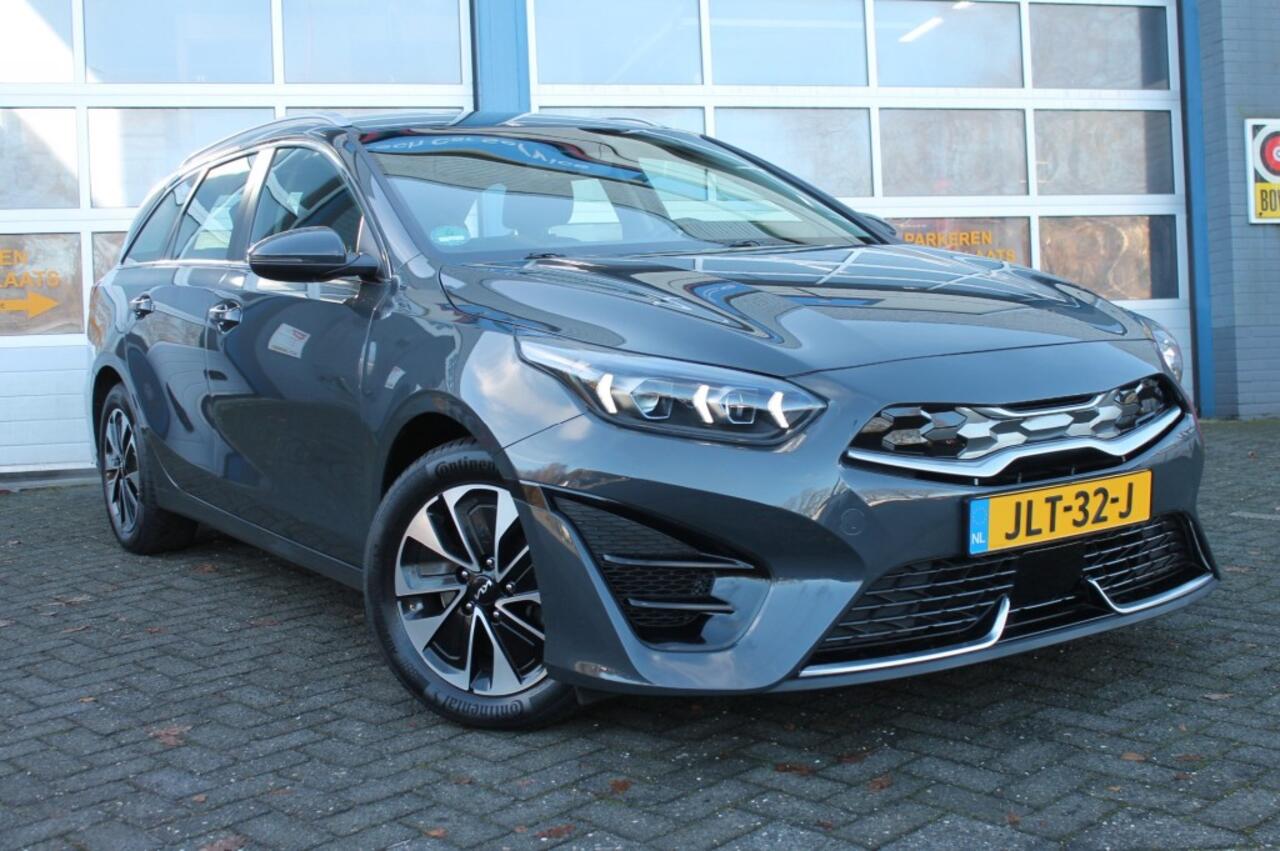 KIA CEE D 1.6 GDI PHEV DYN+L. Led verlichting / keyless