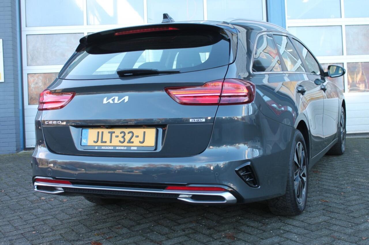 KIA CEE D 1.6 GDI PHEV DYN+L. Led verlichting / keyless