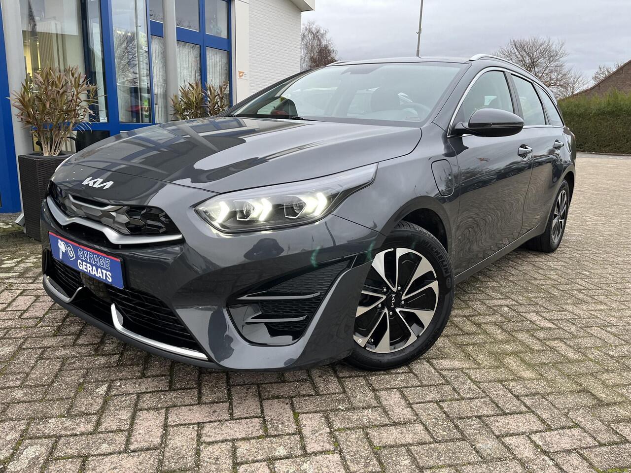 KIA CEE D Ceed Sportswagon 1.6 GDI PHEV DynamicLine | 10 jaar garantie, Dealer onderhouden, 1e eigenaar, Carplay, LED, Parkeersensoren & Camera, 1300kg trekgewicht!