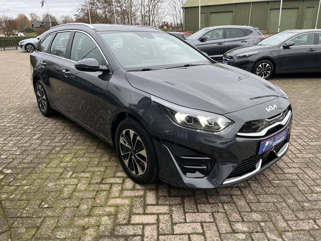 KIA CEE D Ceed Sportswagon 1.6 GDI PHEV DynamicLine | 10 jaar garantie, Dealer onderhouden, 1e eigenaar, Carplay, LED, Parkeersensoren & Camera, 1300kg trekgewicht!
