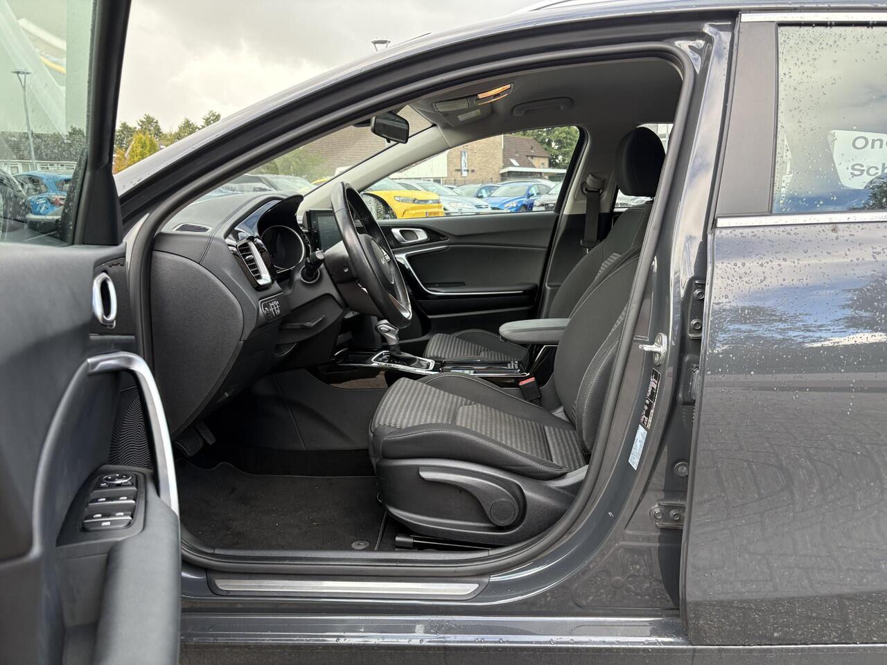 KIA CEE D Ceed Sportswagon 1.6 GDI PHEV DynamicLine | 140pk Automaat | Stoelverwarming | Camera | Navigatie | Climate control