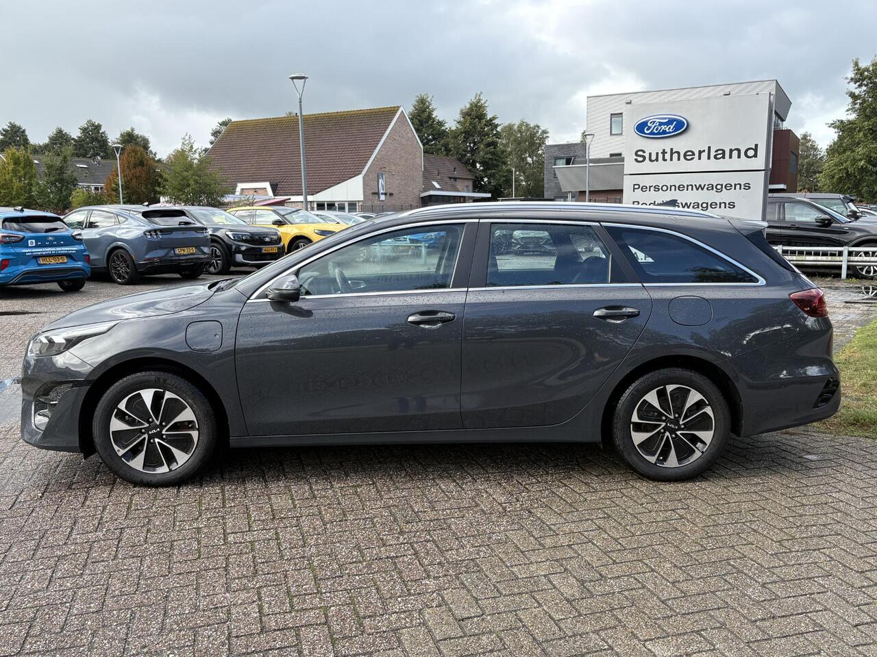 KIA CEE D Ceed Sportswagon 1.6 GDI PHEV DynamicLine | 140pk Automaat | Stoelverwarming | Camera | Navigatie | Climate control