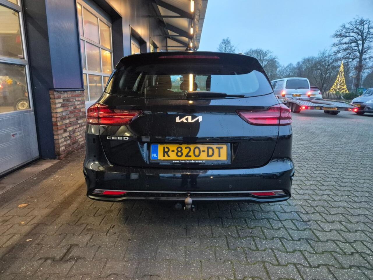 KIA CEE D 1.5 T-GDI DYNAMICLINE, TREKHAAK, CAMERA, APPLECARPLAY/ANDROID AUTO, ALL IN PRIJS.