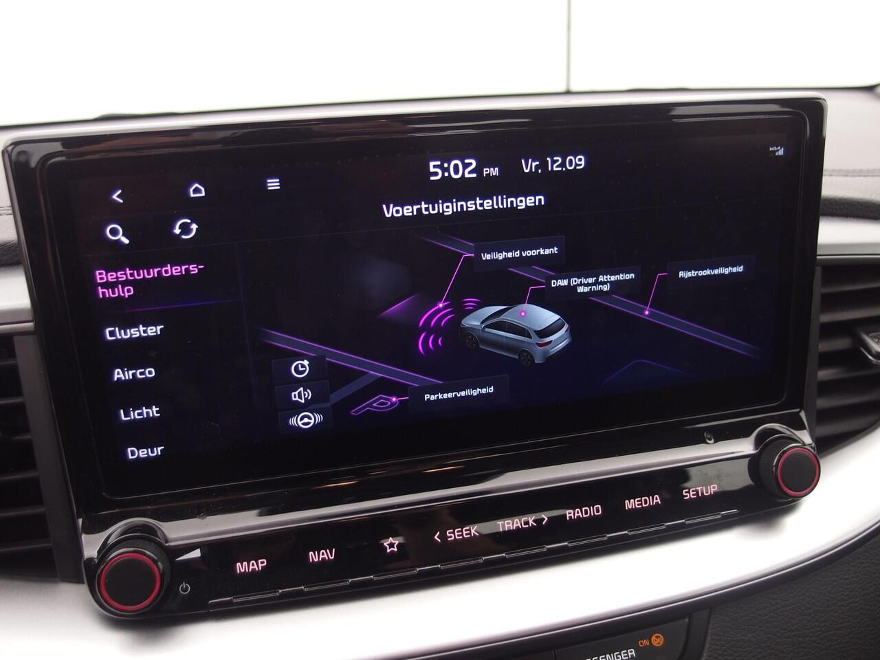 KIA CEE D Ceed 1.0 T-GDi DynamicLine NWE MODEL / NAVI / CLIMA / PDC / CAMERA / DAB+ / CARPLAY / NL-AUTO